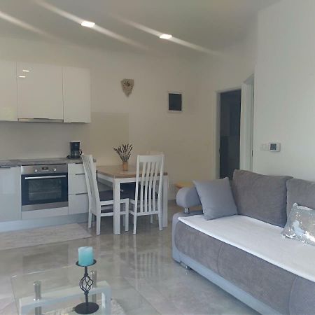 Apartment Ivana Novigrad Istria Kültér fotó