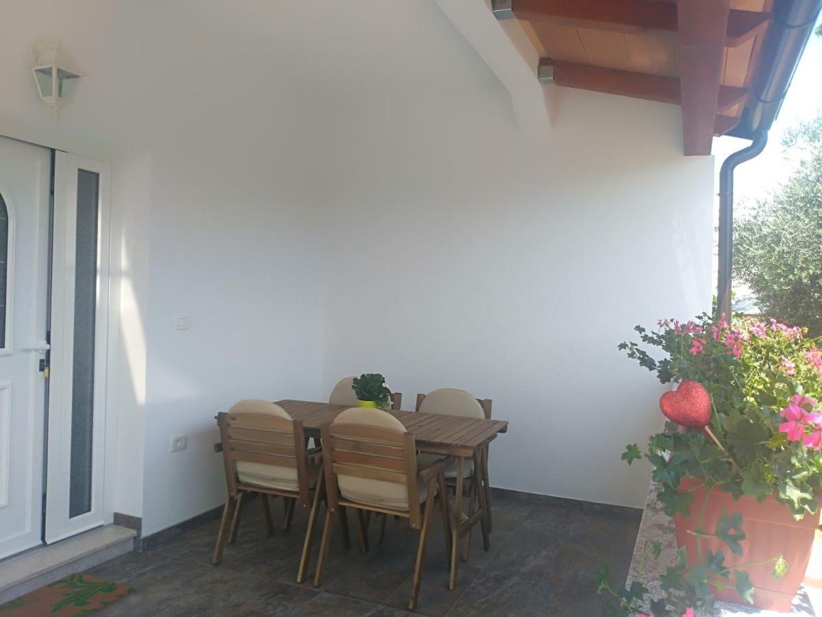 Apartment Ivana Novigrad Istria Kültér fotó